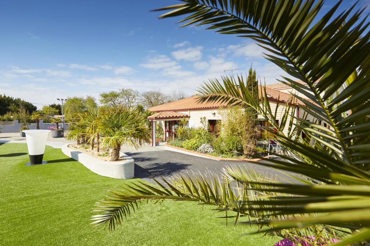 Camping Sunissim Le Bel Air 5 stars Hotel Les Sables-d'Olonne Bagian luar foto